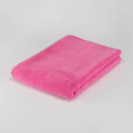 Fürdőlepedő pink színben 70x140